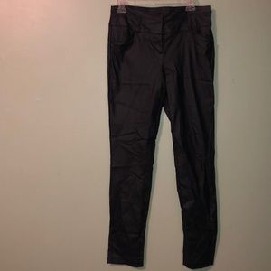 Faux leather skinny jeans
